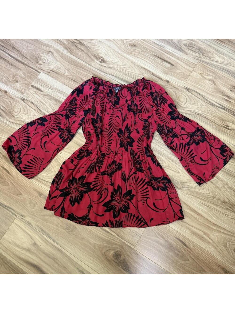 Ninety Clothing Co Red Black Floral Bell Sleeve Smocked Blouse Boho L